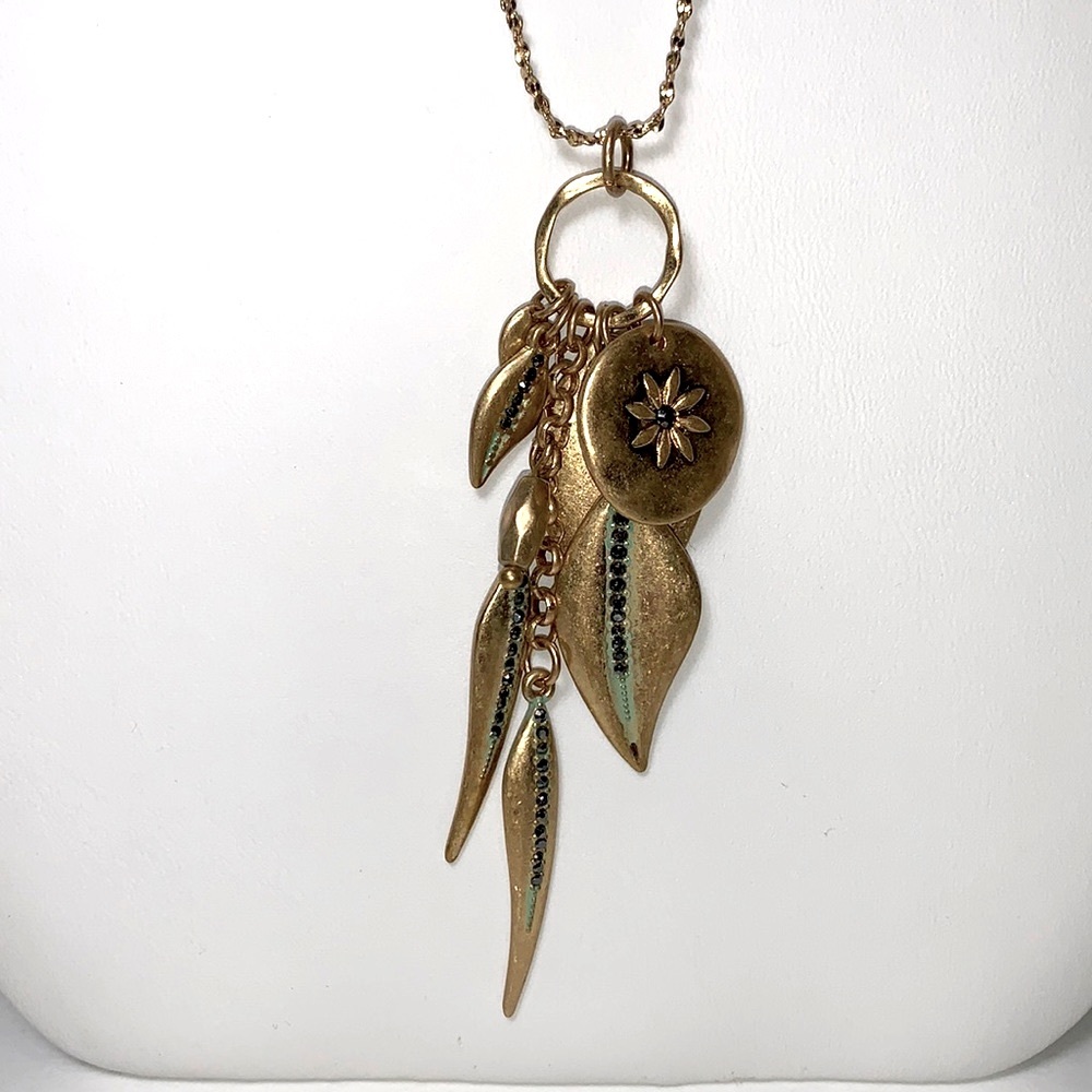 Brushed gold metal pendant necklace